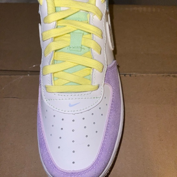 Nike Air Force 1 - Picture 8 of 10